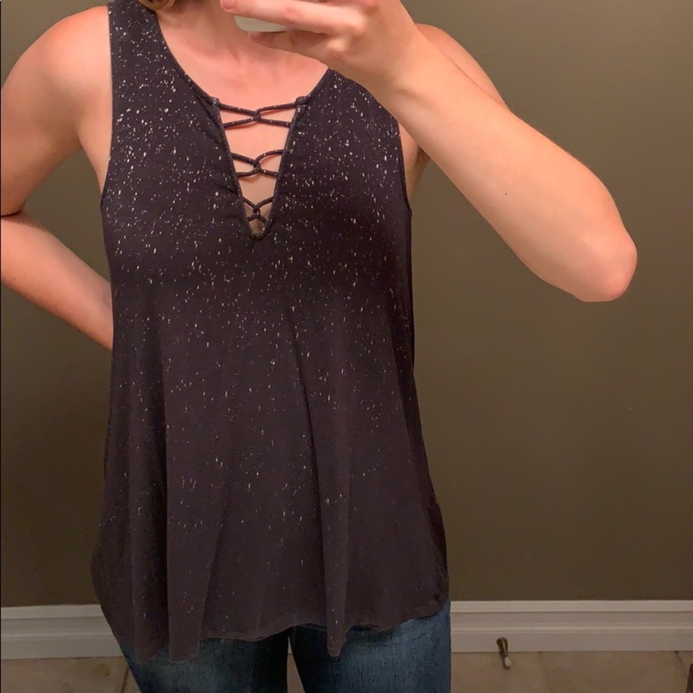 Criss cross front tank top